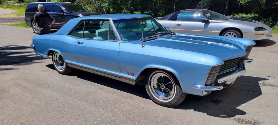 Grand Traverse — the finished 1965 Buick Riviera Gran Sport